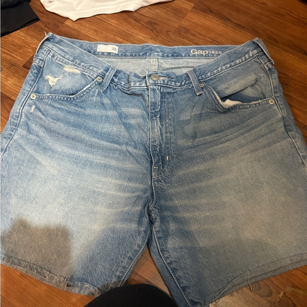 Gap Men's Blue Denim Shorts